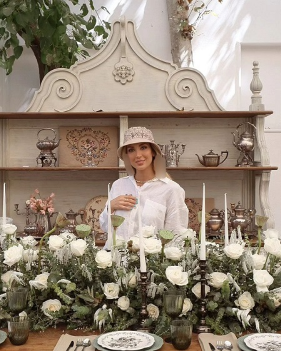 عکس فوق لاکچری از سیندرلای ایران در قصر بهرام رادان عکس فوق لاکچری از سیندرلای ایران در قصر بهرام رادان