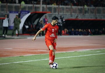 ستاره تراکتور در فکر بازگشت به پرسپولیس! ستاره تراکتور در فکر بازگشت به پرسپولیس!